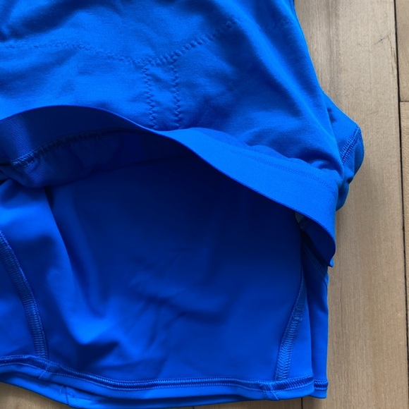 Lululemon Wunder Train athletic shirt - Picture 4 of 4